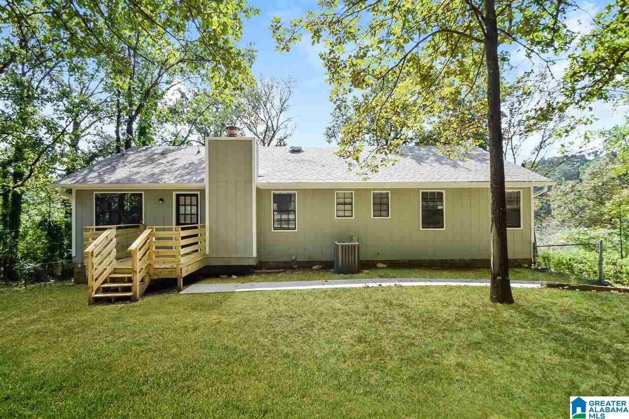 1136 Henry Dr, Alabaster, AL 35007 House Rental in Alabaster, AL
