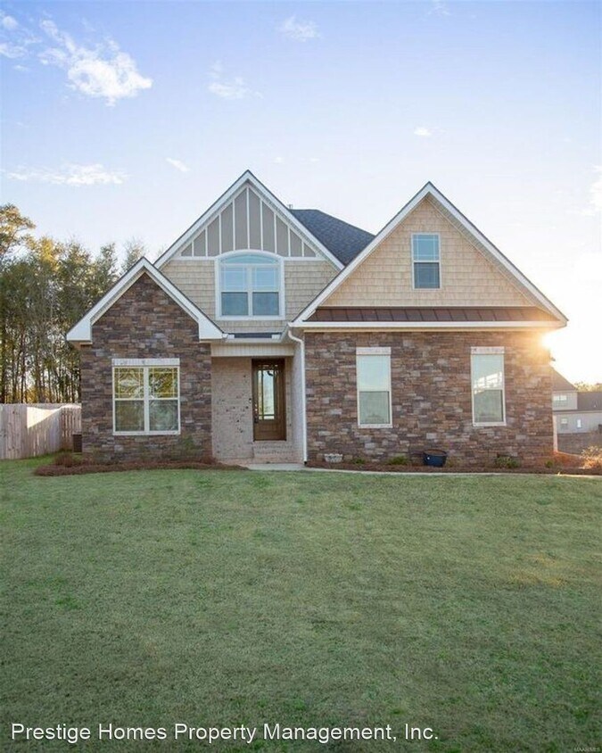 Primary Photo - 5 br, 3 bath House - 113 Oxford Street