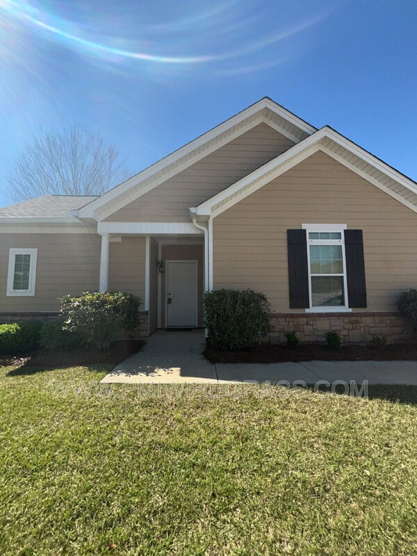 Building Photo - 306 Hidden Creek Cir