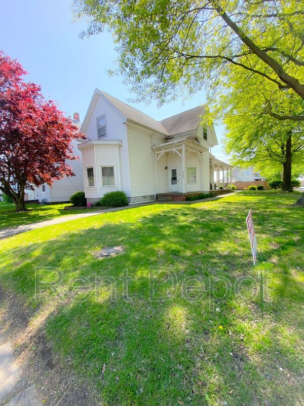 2128 W Illinois St Unit C, Evansville, IN 47712 Condo for Rent in