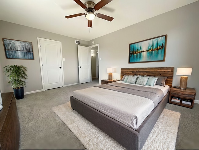 Building Photo - 713 Melody Ln