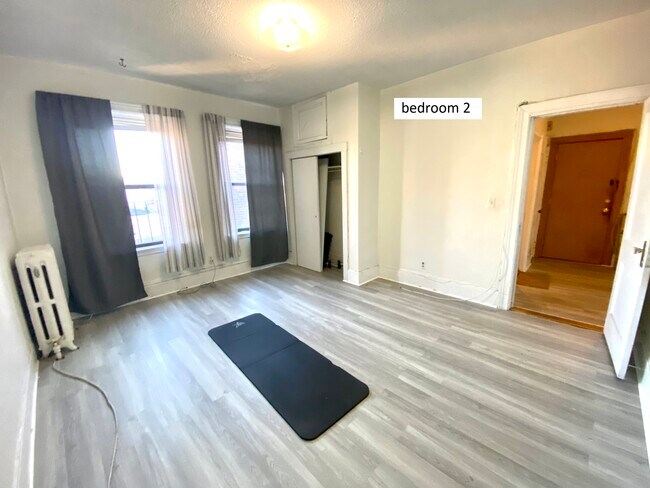 Foto del edificio - 18 Glenville Ave