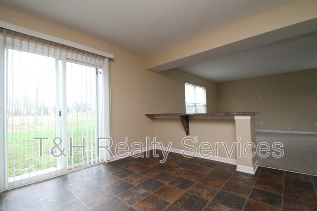 Building Photo - 5133 Greenside Dr