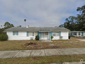 Building Photo - 1701 Pasadena Dr