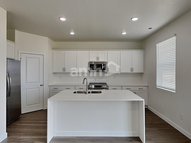 Foto del edificio - 1232 W Mahogany St