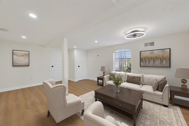 Foto del edificio - 2118 Webster St