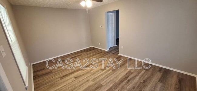 Building Photo - 720 Hardy Ave