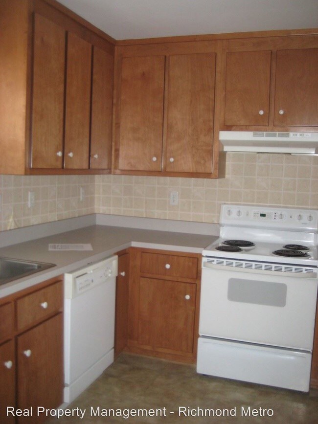 Building Photo - 3 br, 1.5 bath House - 1829 Moore Street