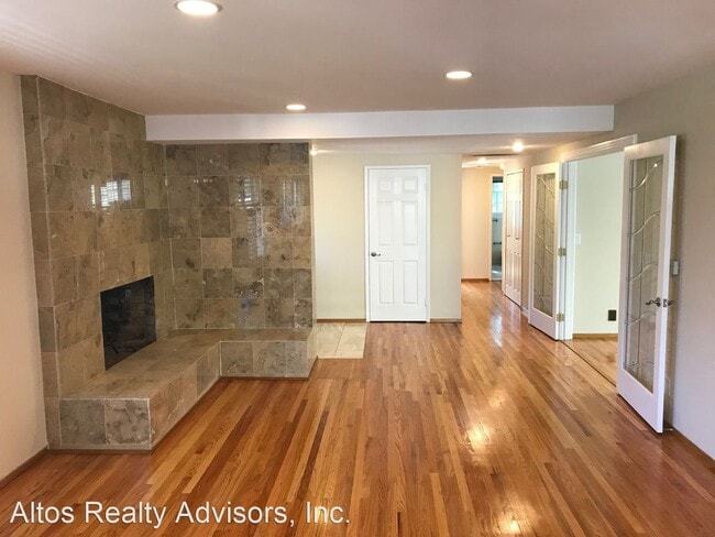 Building Photo - 3 br, 2 bath House - 11235 Monterey Court