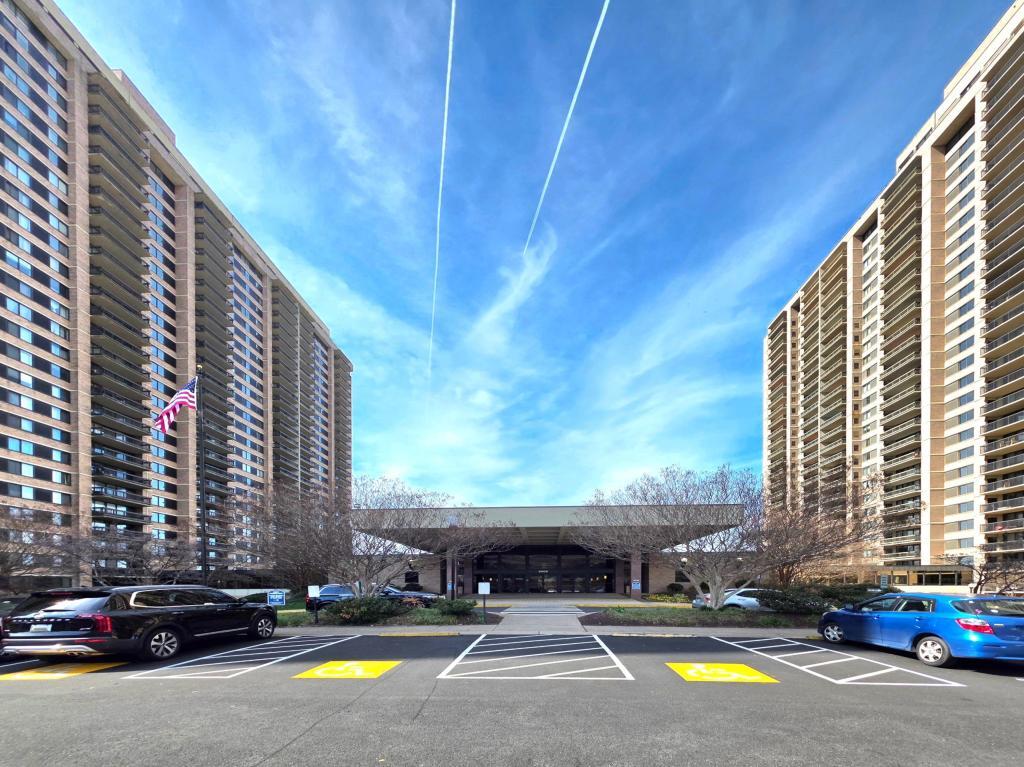 Photo - 5505 Seminary Rd, 1817n