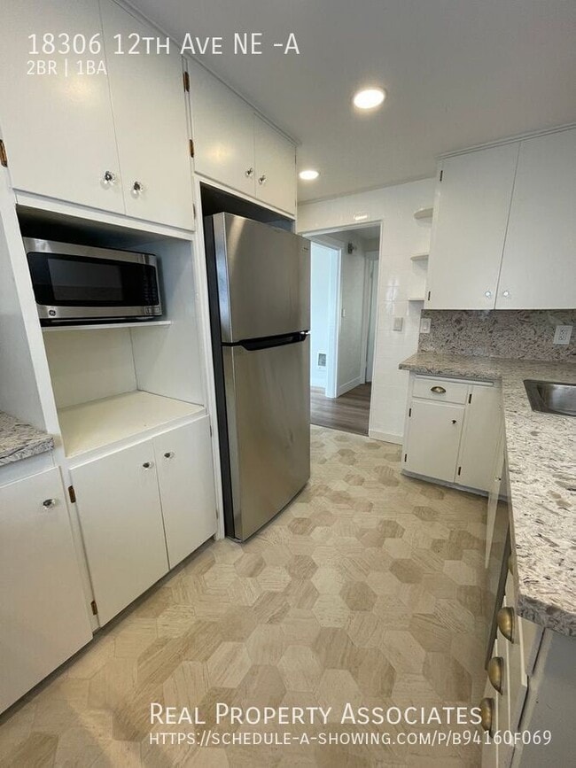 Foto del edificio - 18306 12th Ave NE