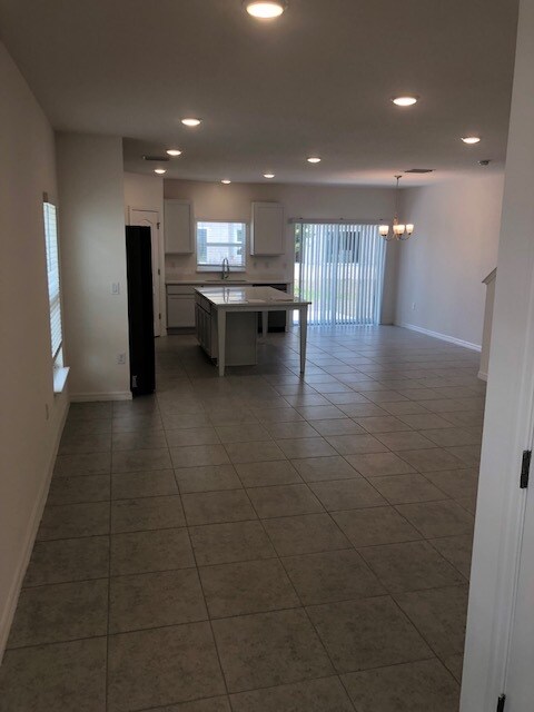 Foto del edificio - 4108 Collegiate Blvd