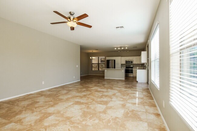 Foto del edificio - 11809 W Hopi St