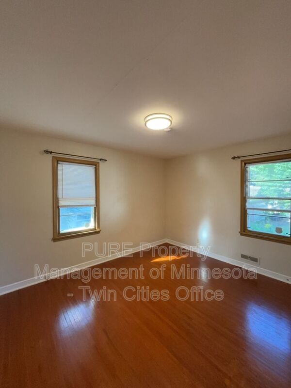 Building Photo - 5812 Emerson Ave S