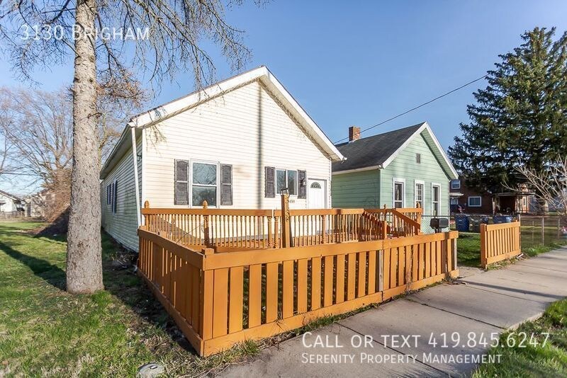 Primary Photo - 3130 Brigham St