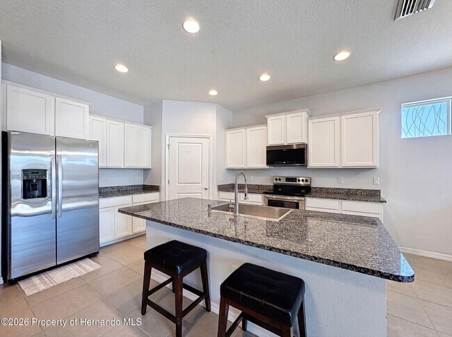 Building Photo - 17690 Garsalaso Cir