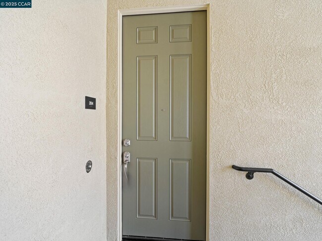 Foto del edificio - 4708 Norris Canyon Rd