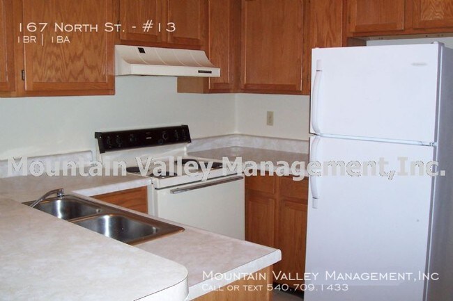Foto del edificio - Convenient 1 Bedroom Apartment