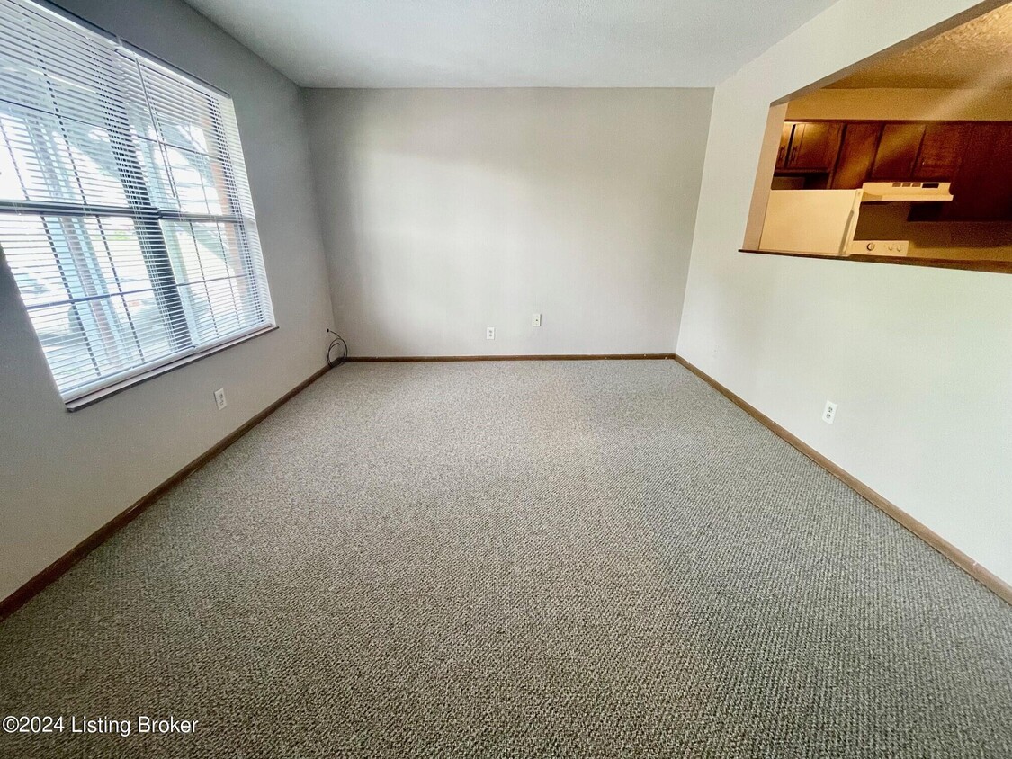 Building Photo - 260 Faro Ct