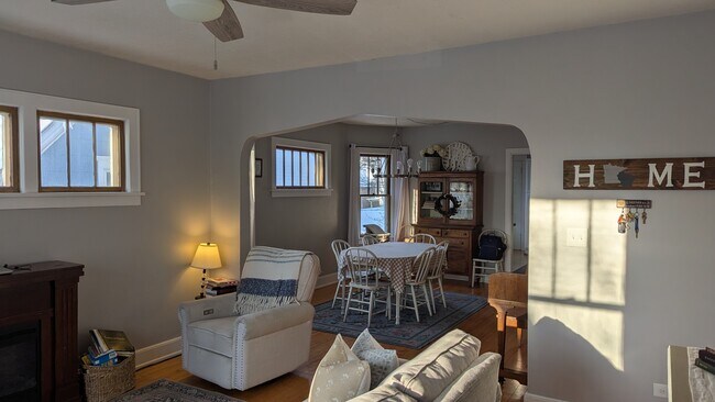 Foto del edificio - 1534 Jefferson St NE