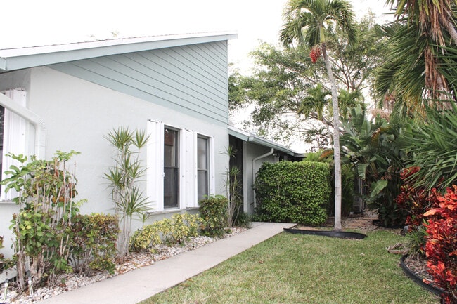 Building Photo - 2583 NW 13th St