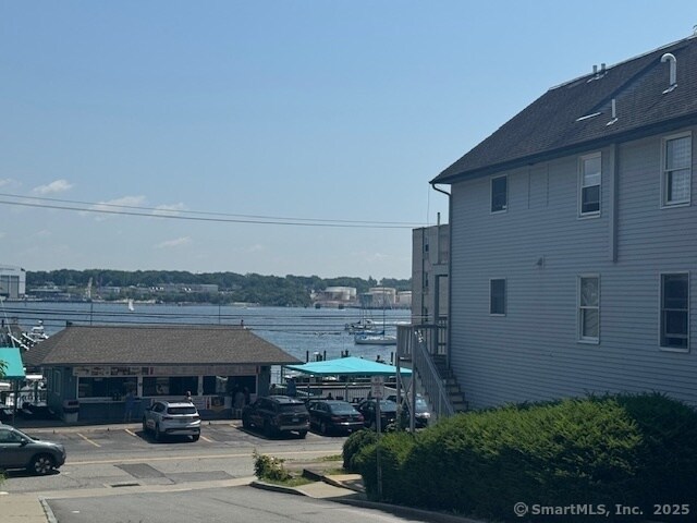 Foto principal - 271 Pequot Ave