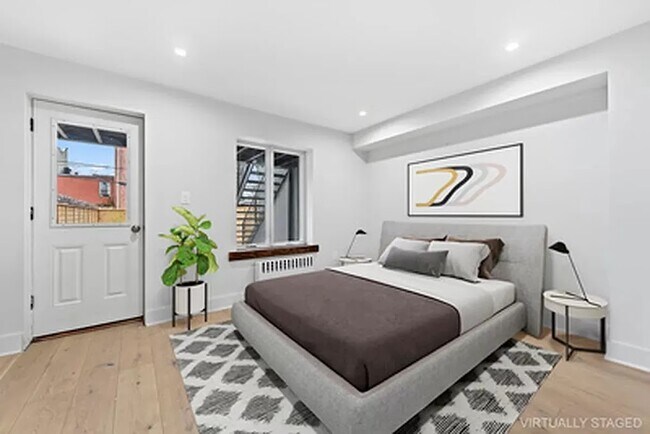 Foto del edificio - 930A Lafayette Ave