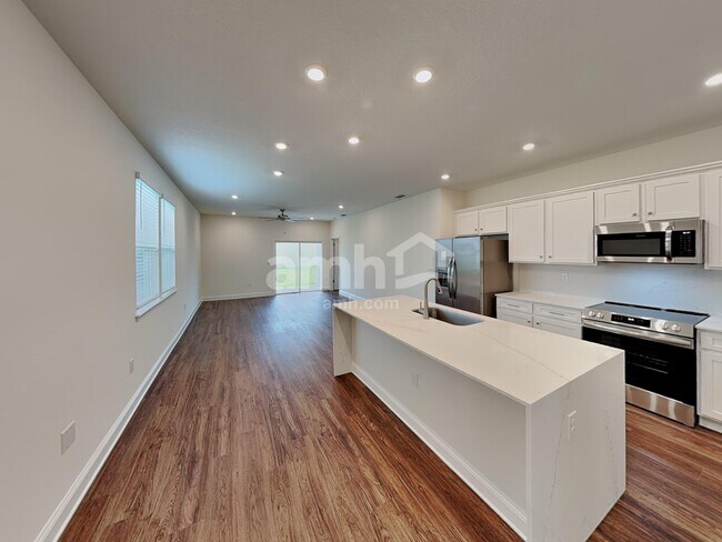 Foto del edificio - 264 Onate Cir