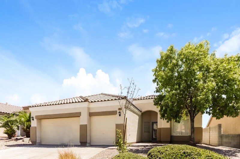 Foto principal - 5914 Buena Tierra St