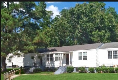 Vista a la Apartaments College - College View Apartments