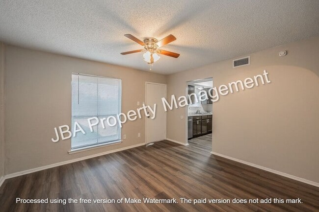 Foto del edificio - 1754 Farleigh Ct