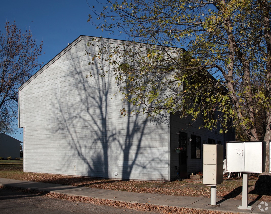 Building Photo - Clinic View Apartments