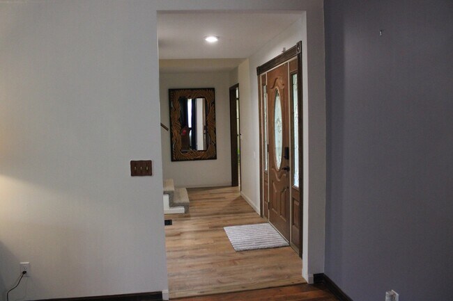 Foto del edificio - 2115 Pineshore Ct