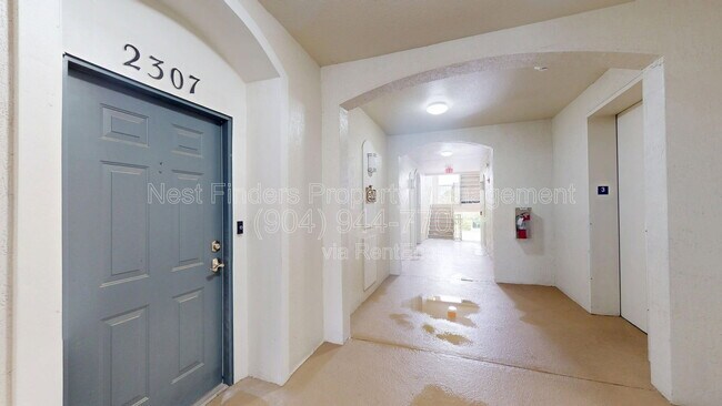 Foto del edificio - 11251 Campfield Dr