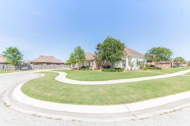 Building Photo - 204 Gatesmere Ct