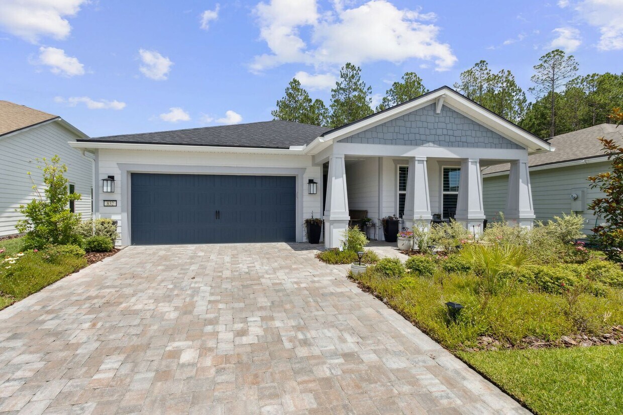 Foto principal - Discover the Ideal 55+ Lifestyle in Your N...