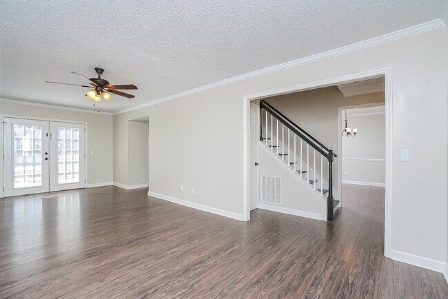 Foto del edificio - 161 S Birchwood Dr