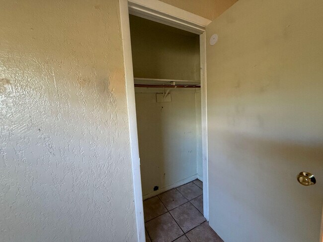 Foto del edificio - 5720 NW 15th St