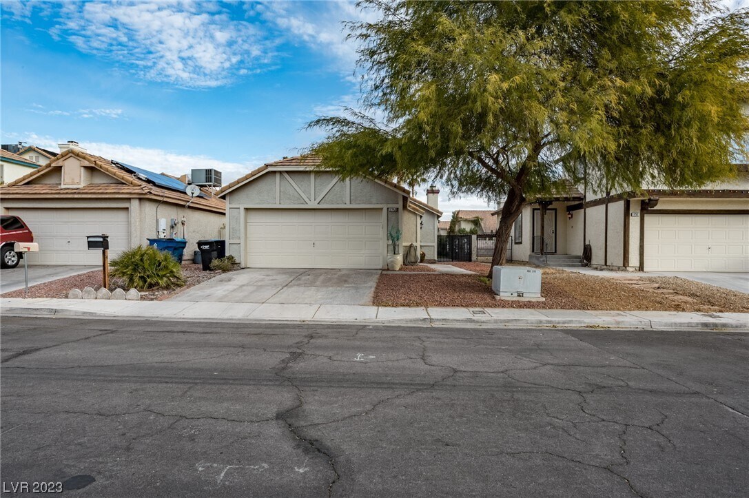 1742 Ember Glow Cir, Las Vegas, NV 89119 House for Rent in Las Vegas