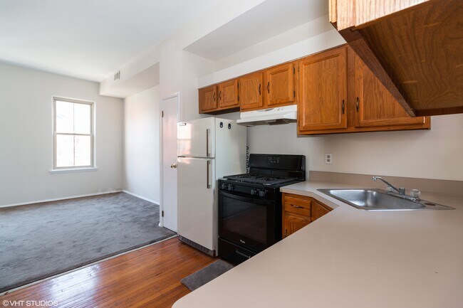Building Photo - 524 N 19th St