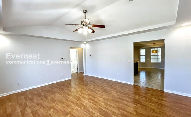 Building Photo - 183 Bunker Dr