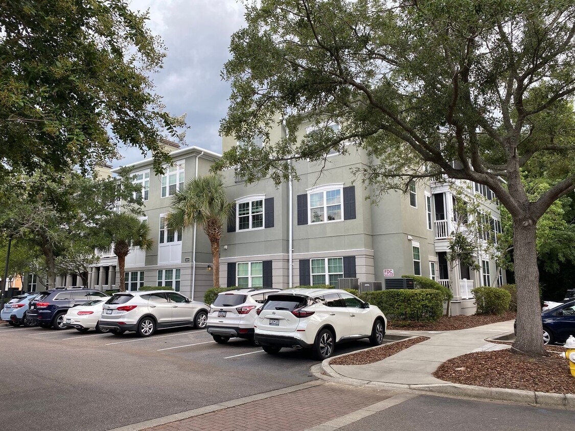 Primary Photo - 1 Bedroom 1 Bath Condo at Mira Vista - Jam...