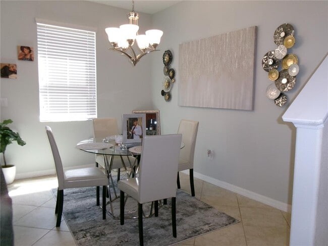 Building Photo - 6472 Sedgeford Dr