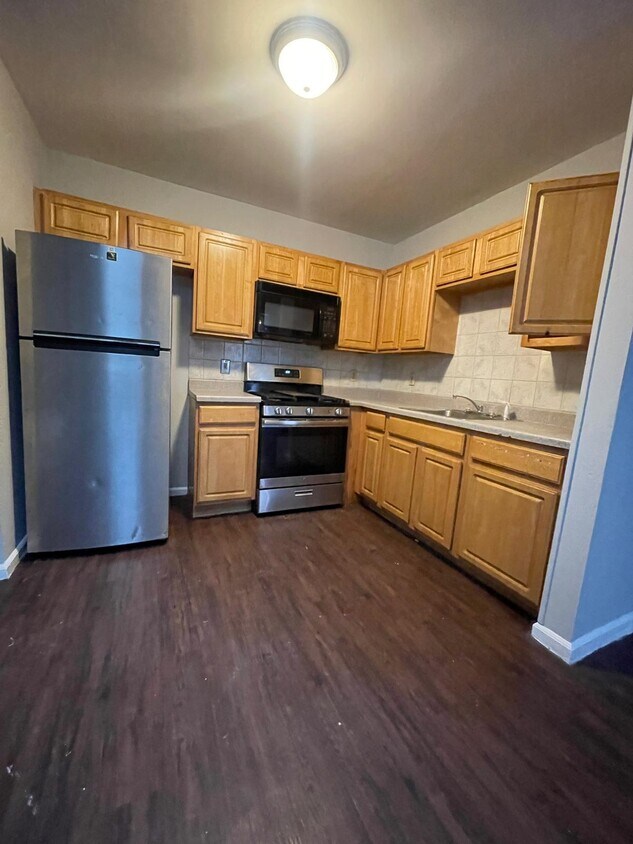 Foto principal - 51 E 21st St