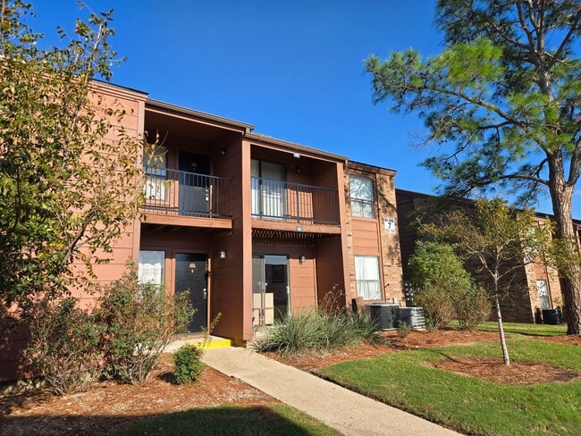 College Station / 2-bed, 2-bath Condo unit... - College Station / 2-bed, 2-bath Condo unit...