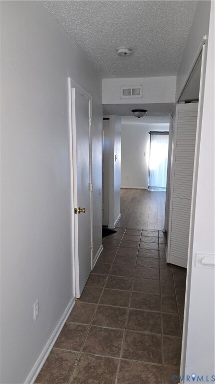 Building Photo - 1501 Ivymount Rd