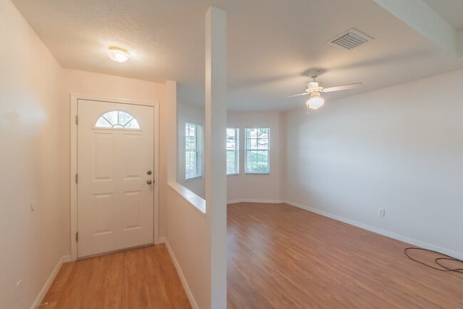 Foto del edificio - 1308 Wood Duck Ln