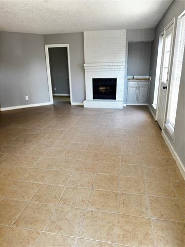 Foto del edificio - 5410 Brookhollow Dr