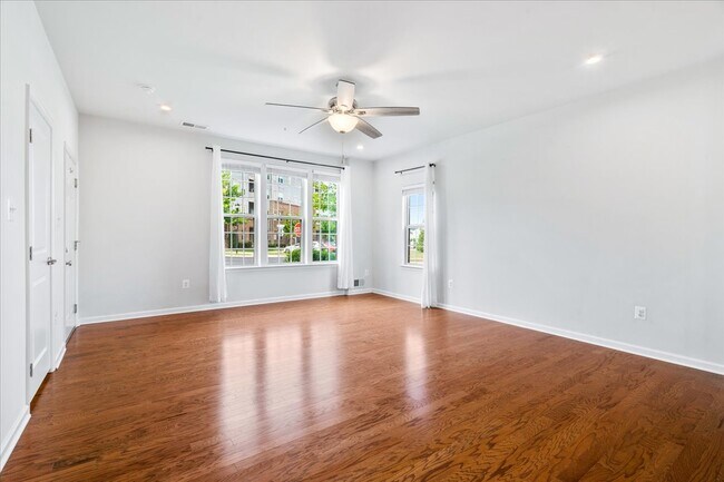 Building Photo - 6500 Walcott Ln