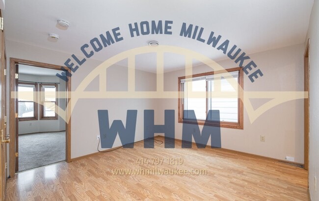 Building Photo - Calling All Bay View Dreamers! Ready to di...